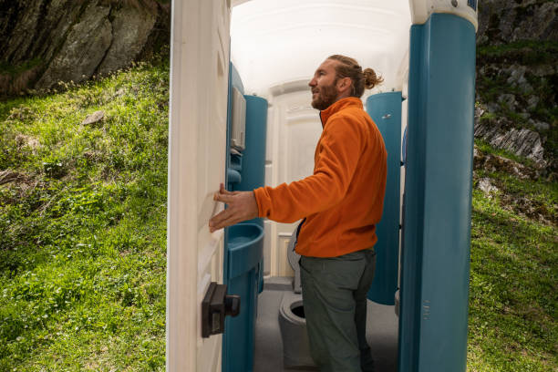 Portable Toilet Options We Offer in Elgin, OR