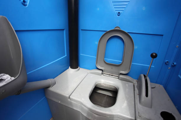 Porta potty delivery and setup in Elgin, OR